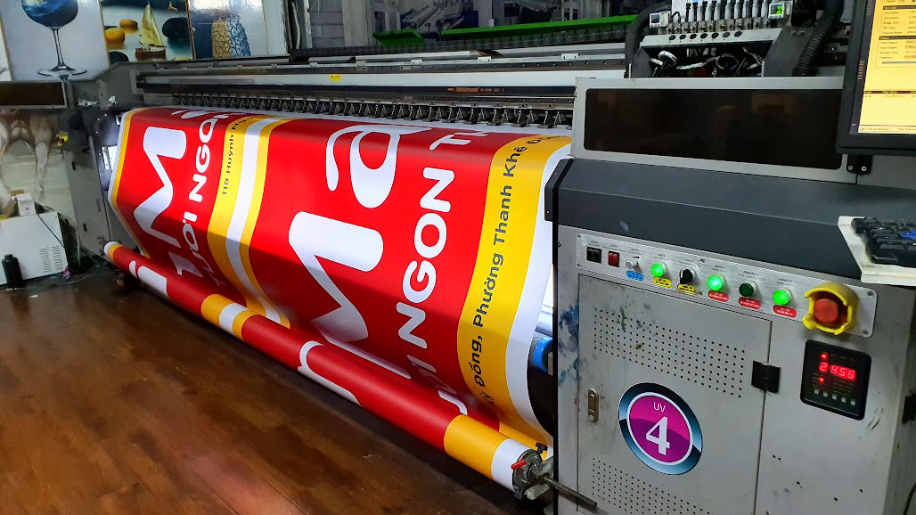 Máy In Bạt Quảng Cáo Là Gì?