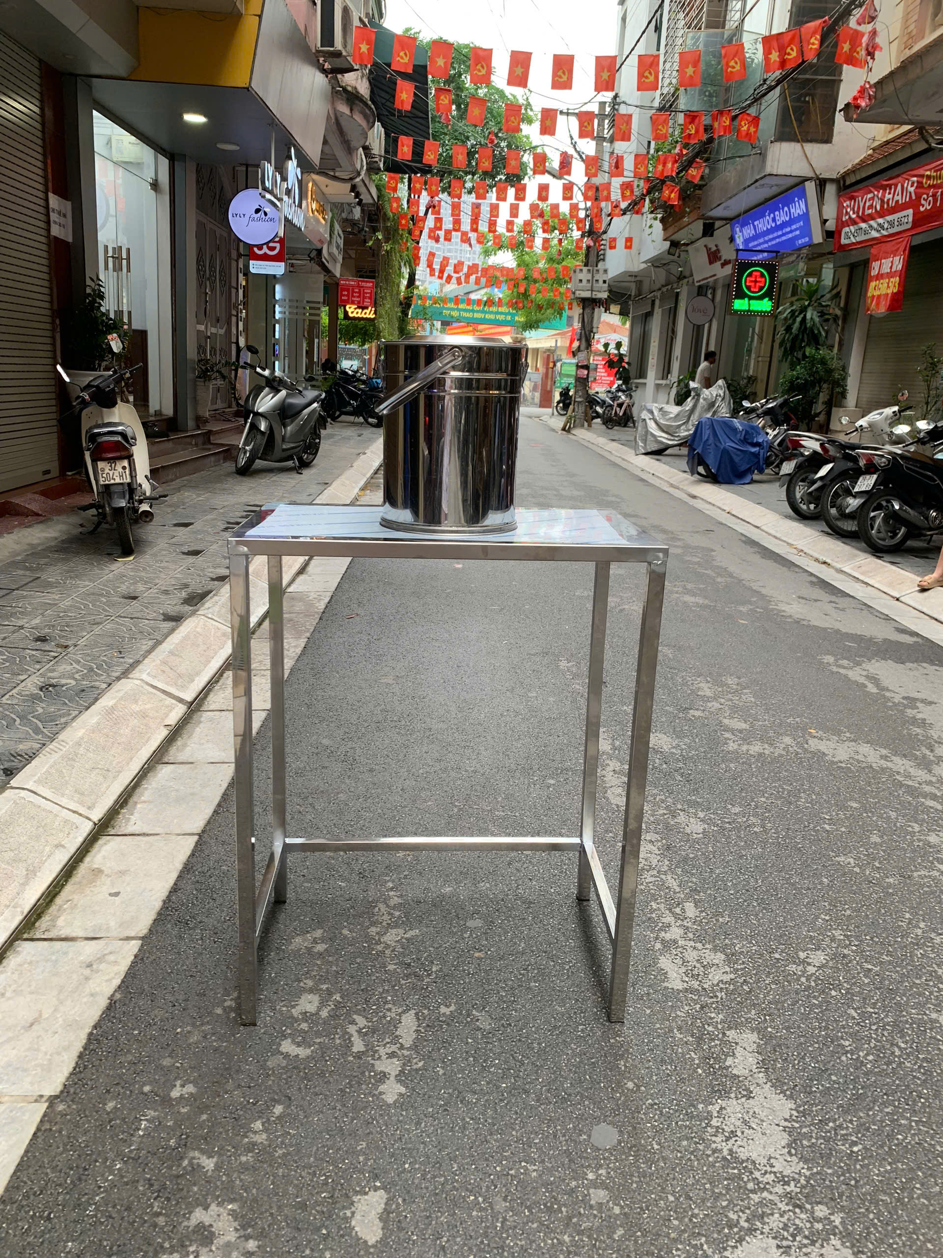 Kệ inox 304 6 | Inox dân dụng Toán Huệ